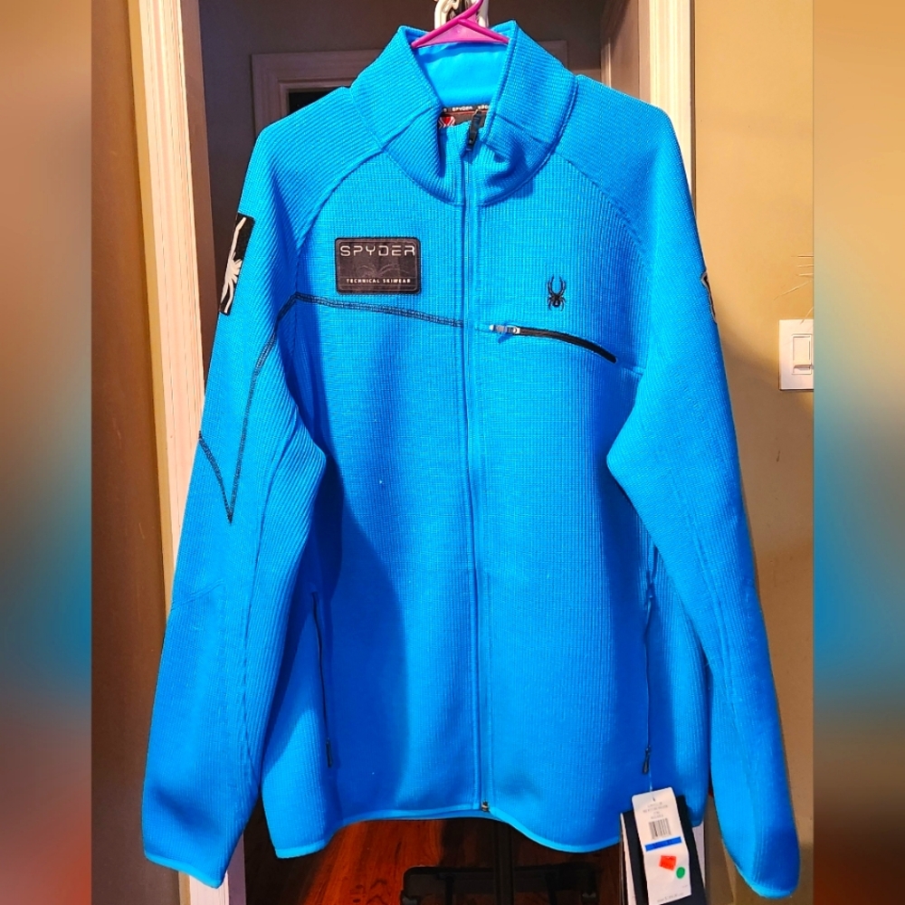 New with Tags. Limited Edition Spyder Teal Blue Full-Zip Jacket XL